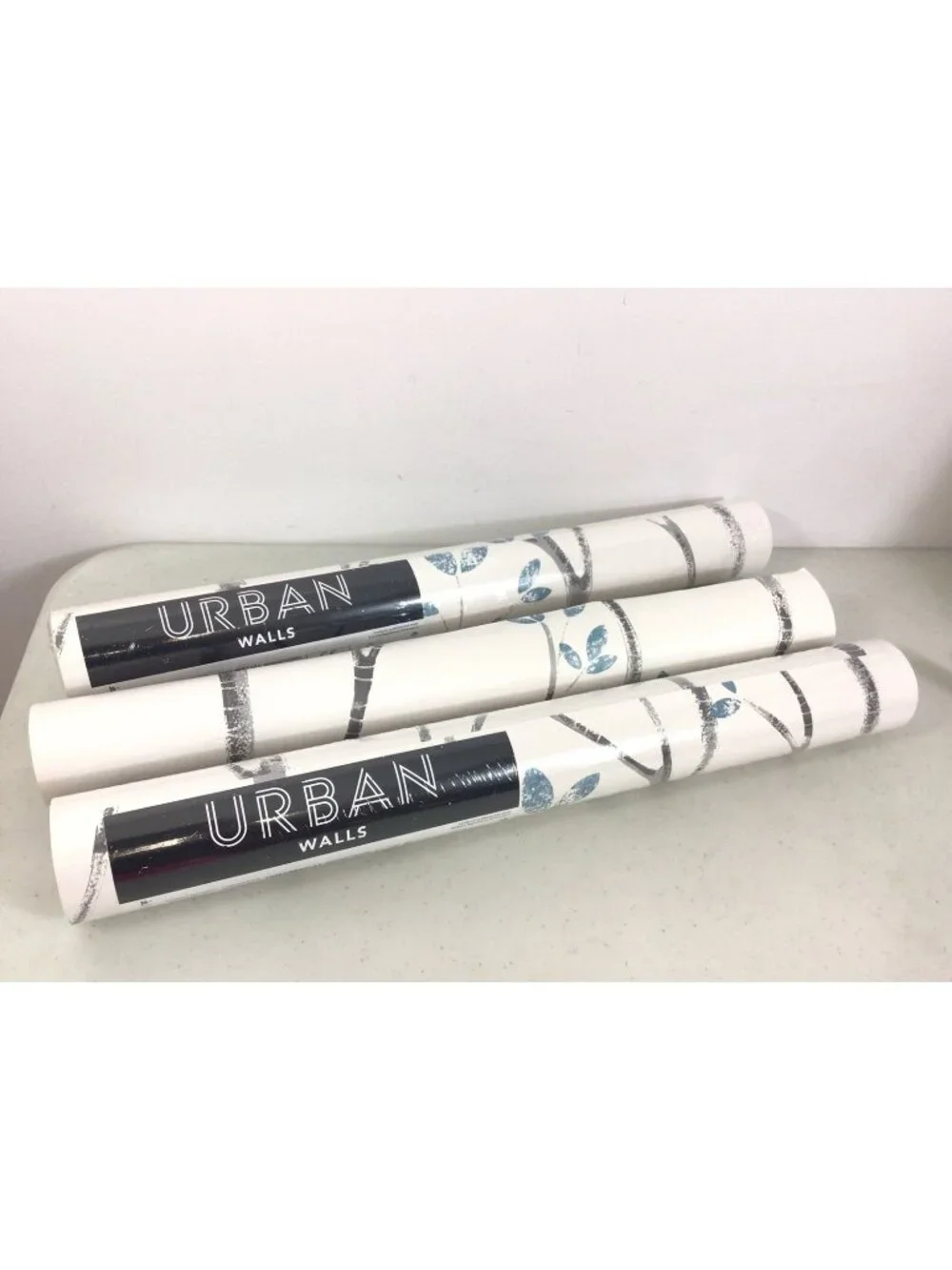 Urban Walls Wallpaper Blue Floral 3 Rolls New